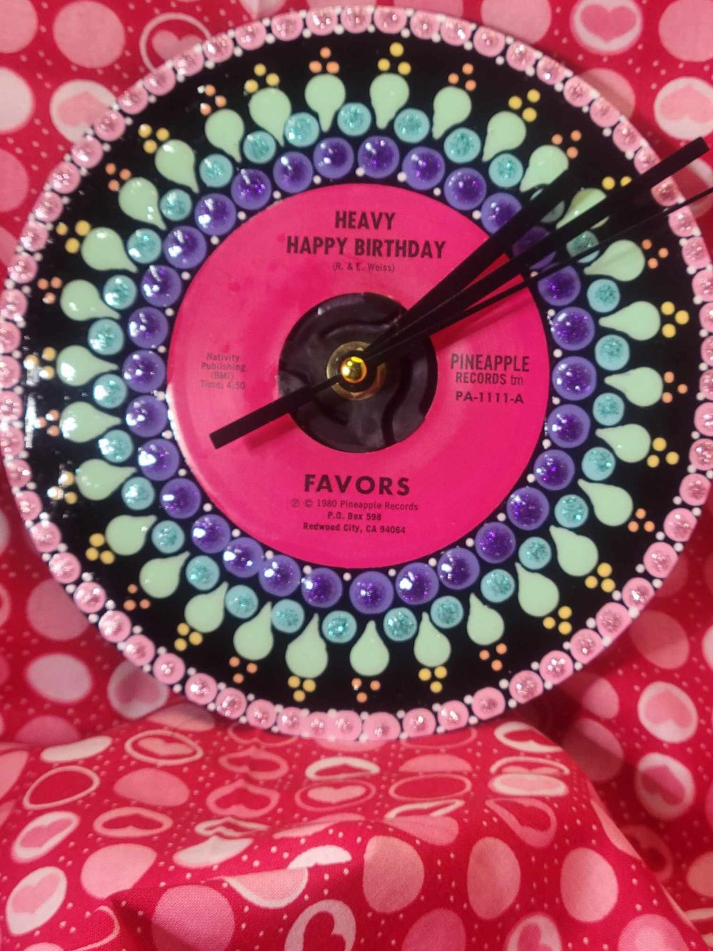 Painted 45rpm clock ("Favors") 
